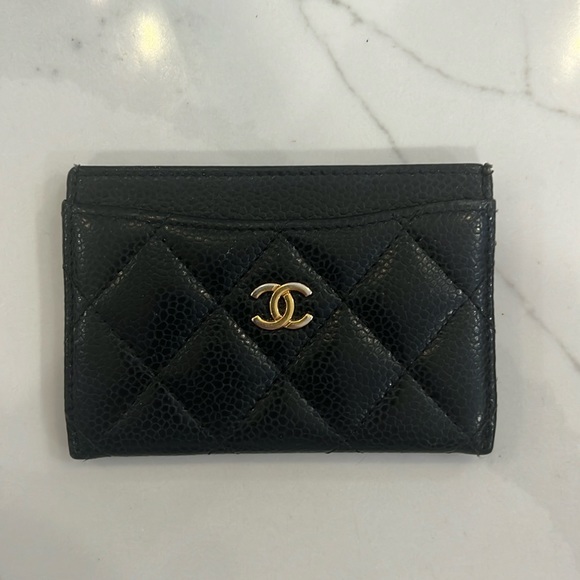 Classic Chanel wuilter card holder Black - Picture 1 of 8